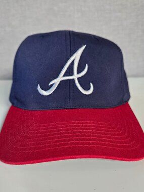 Vintage Atlanta Braves MLB Snapback Hat Navy Red White A Logo Adjustable Cap